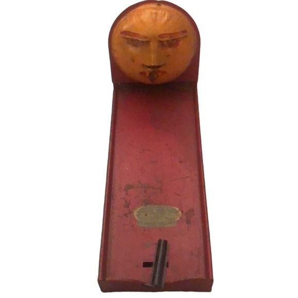 VINTAGE SHOOT TO THE MOON TIN TOY FROM THE BRINKMAN ENGINEERING CO. - Picture 1 of 7